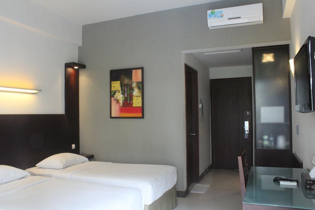Lombok Garden Hotel Mataram Zewnętrze zdjęcie