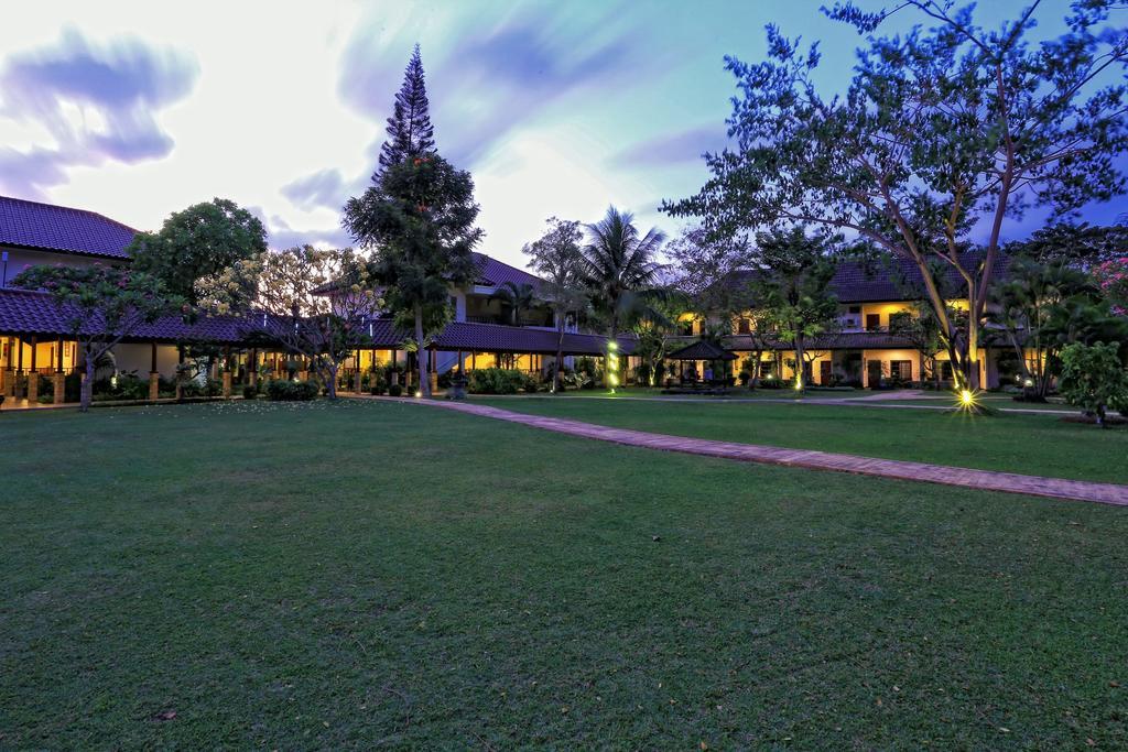 Lombok Garden Hotel Mataram Zewnętrze zdjęcie