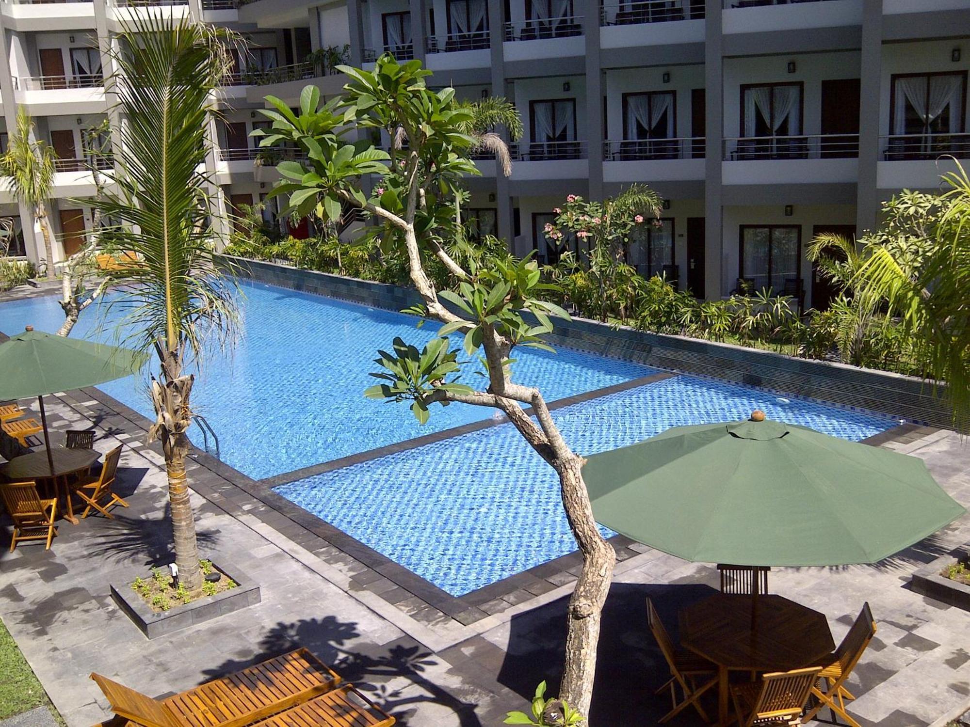 Lombok Garden Hotel Mataram Zewnętrze zdjęcie