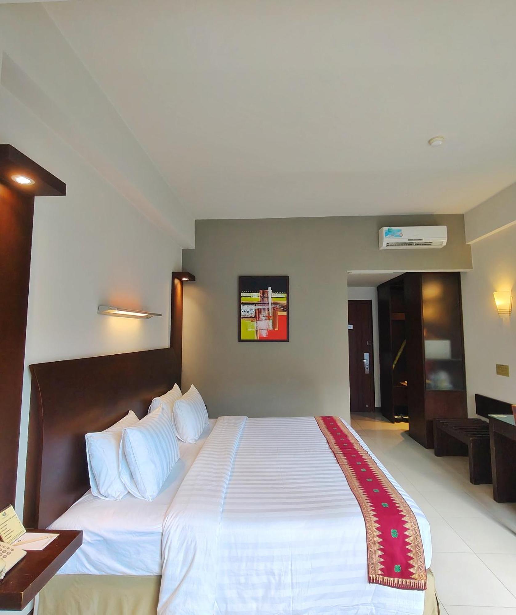 Lombok Garden Hotel Mataram Zewnętrze zdjęcie