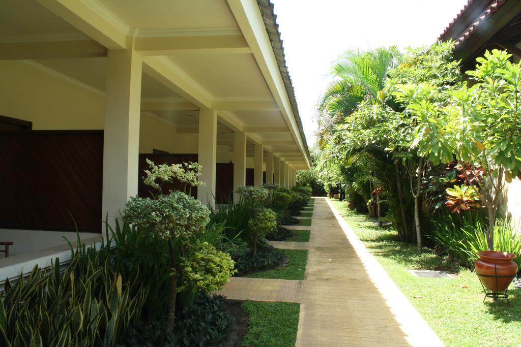 Lombok Garden Hotel Mataram Zewnętrze zdjęcie